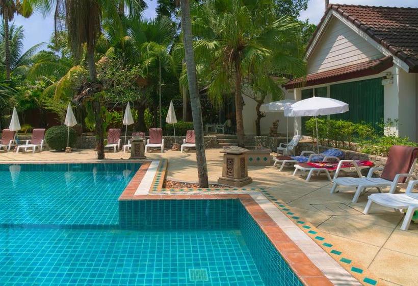 Hotel Garden Home Kata