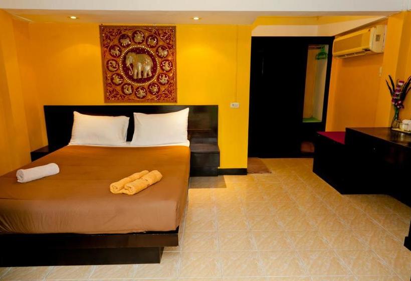 Hotel Fullmoon Beach Resort 6