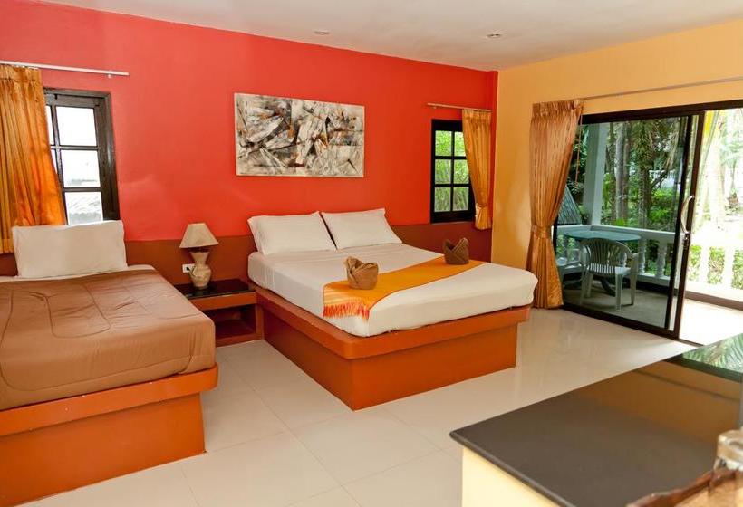 Hotel Fullmoon Beach Resort 9