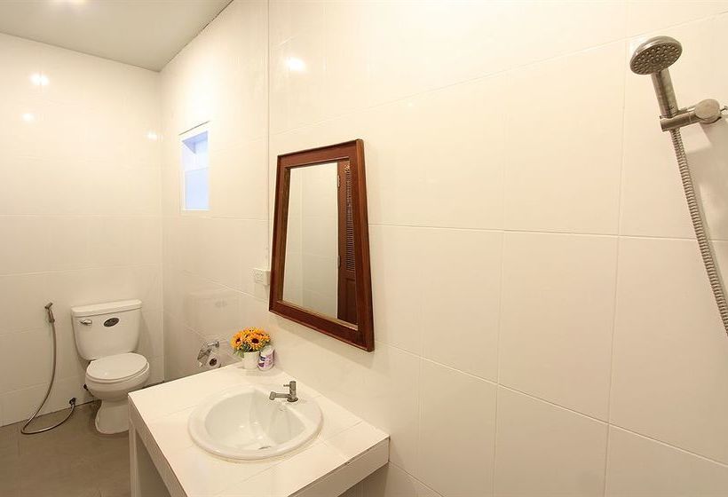 Hotel Choophorn House 19