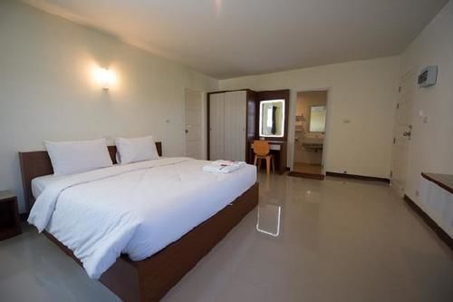 Hotel Baan Pa-lad Mansion 19