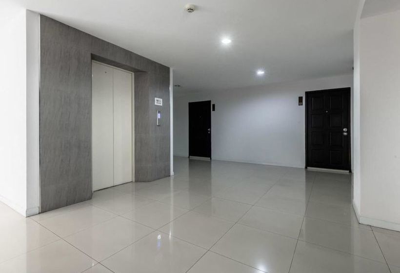 Hotel Double Two At Sathorn 18