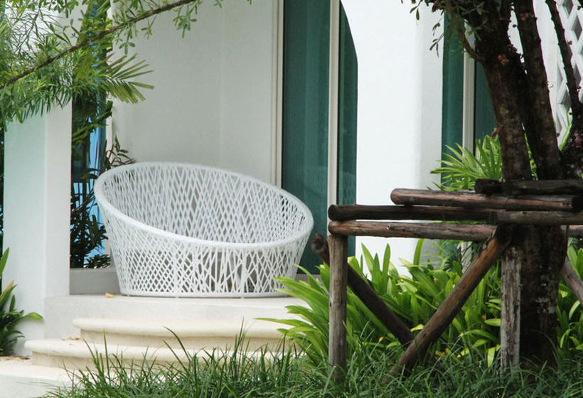 Chelona Khaotao Hua Hin E702 18