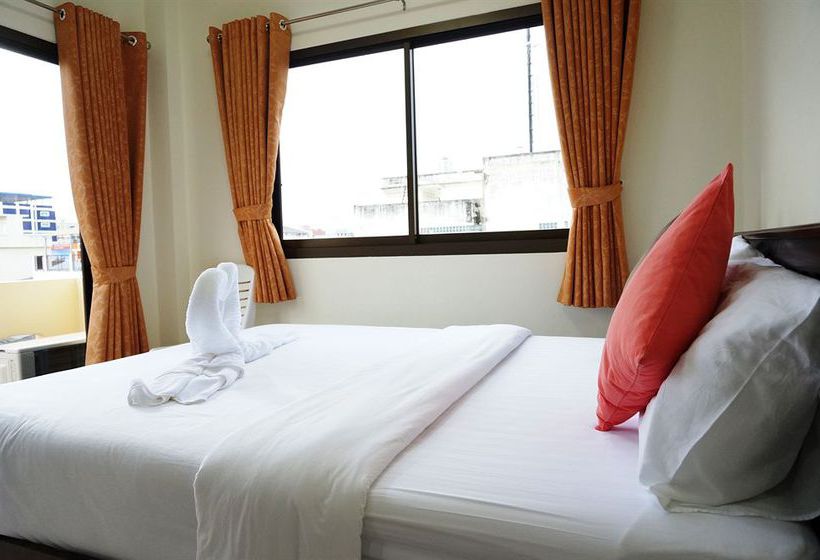 Hotel Baan Taweesuk 14