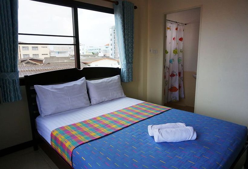 Hotel Baan Taweesuk 15