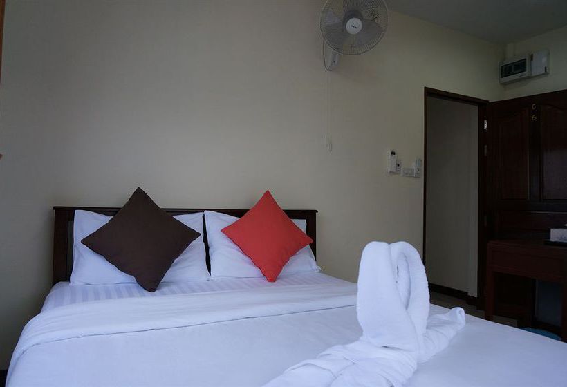 Hotel Baan Taweesuk 17