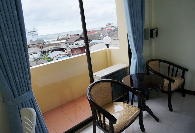 Hotel Baan Taweesuk 3