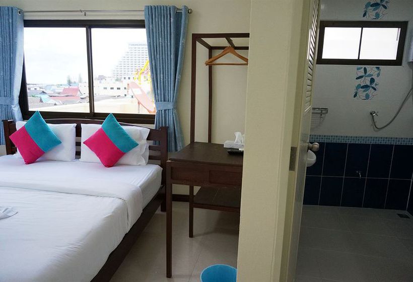 Hotel Baan Taweesuk 4