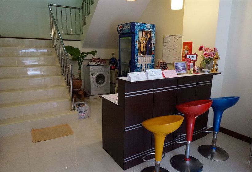 Hotel Baan Taweesuk 8