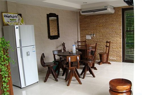 Hotel Baan Sang Chan 11