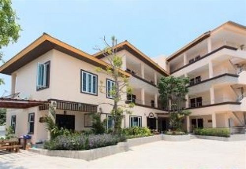 Hotel Baan Nam Poon Resort 10