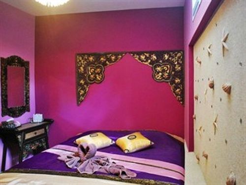 Hotel Baan Fern Talay 12