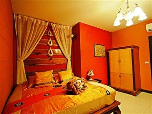 Hotel Baan Fern Talay 20