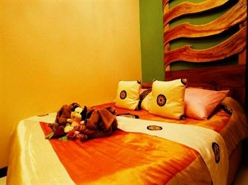 Hotel Baan Fern Talay 4