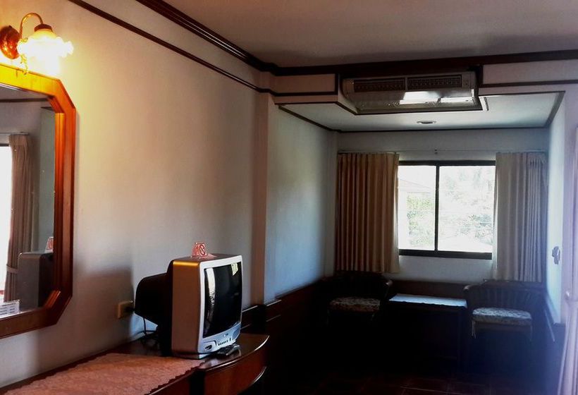 Hotel The New Villa 14