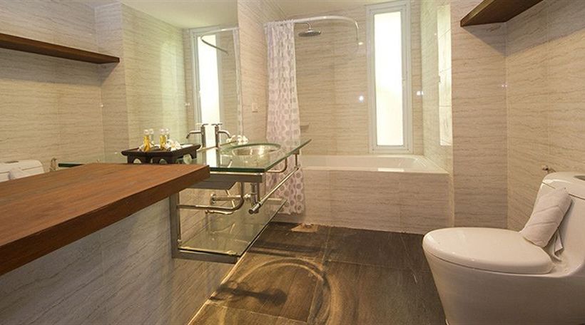 Hotel The Living Pool Villas 1