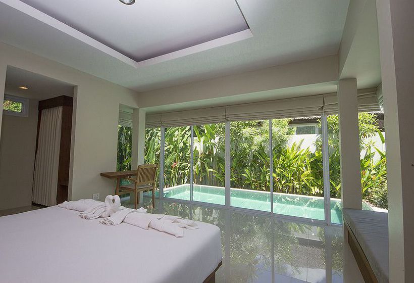 Hotel The Living Pool Villas 19