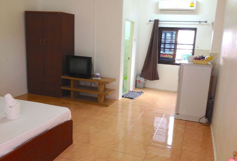 Hotel Little Austria Tams Guesthouse 2