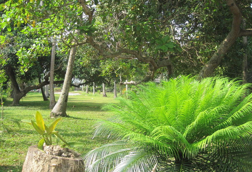 Hotel Sira Sarai Garden Home 15