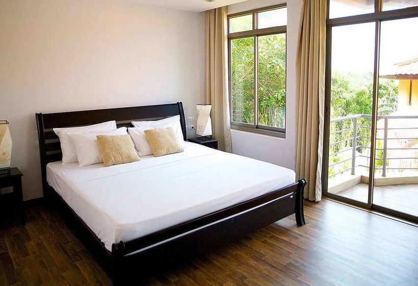 Hotel Nantra Thongson Bay Resort & Villas 2