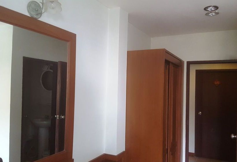 Hotel Colibri Guesthouse 1