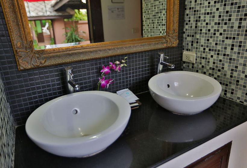 Baan Kao Hua Jook Villas & Serviced Apartments 1