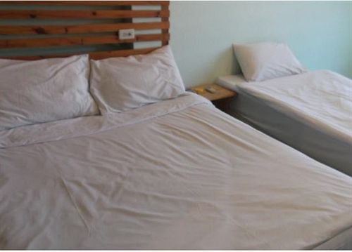 Hôtel Anong Guesthouse 13