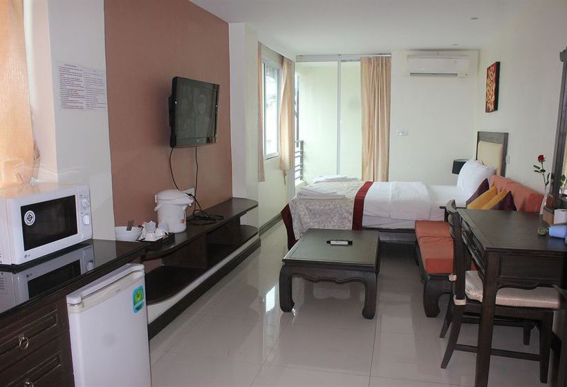 Hotel Sooksabai Jomtien Beach 1