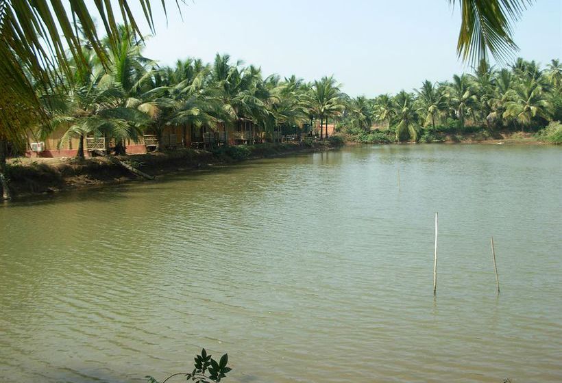 Hotel Om Lake Resort 19