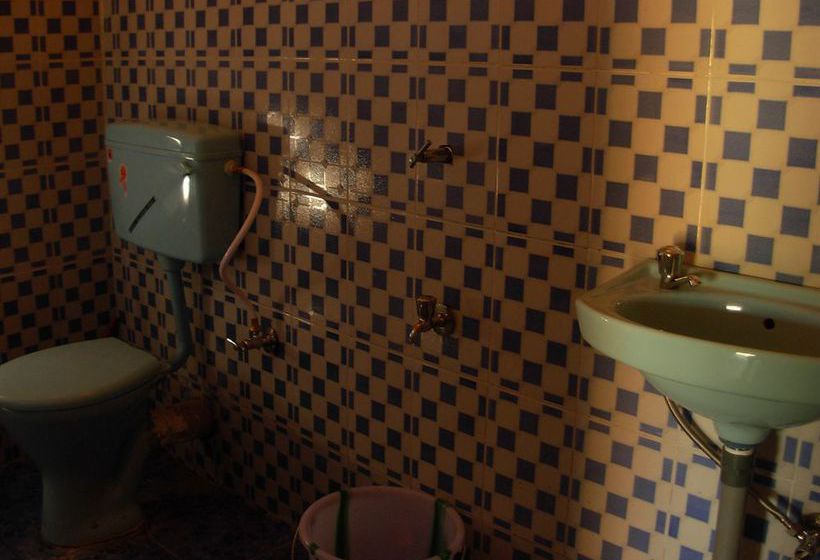 Hotel Om Lake Resort 3