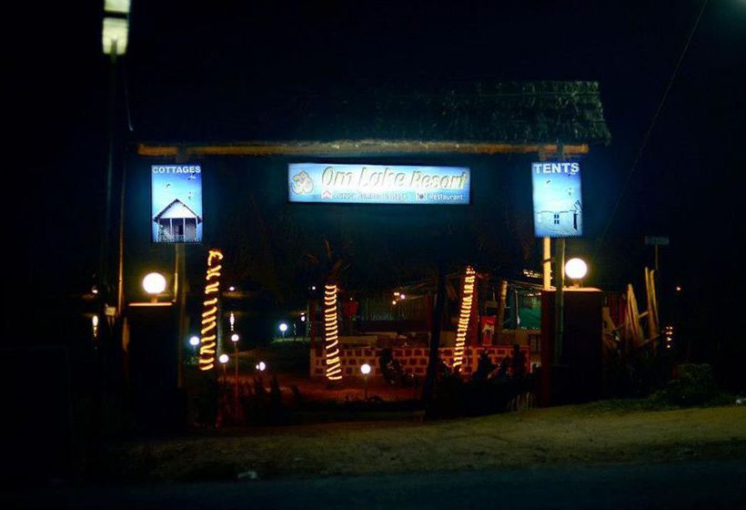 Hotel Om Lake Resort 6