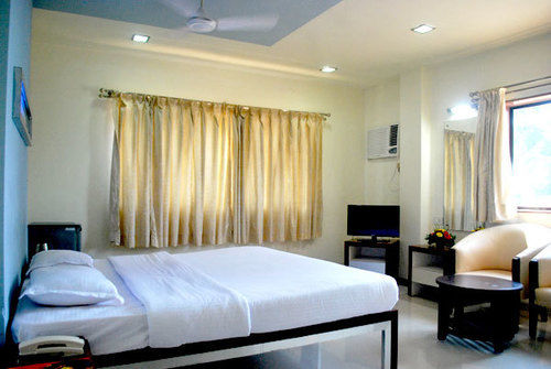 Hotel Sagar Kinara 4
