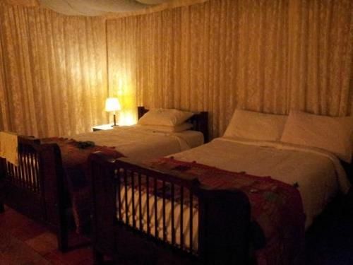 Hotel Grass Roots 14