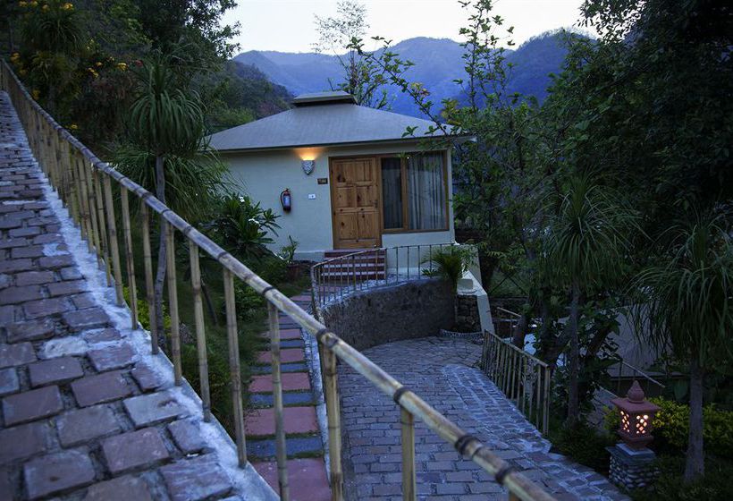 Hotel Raga On The Ganges Uttarakhand
