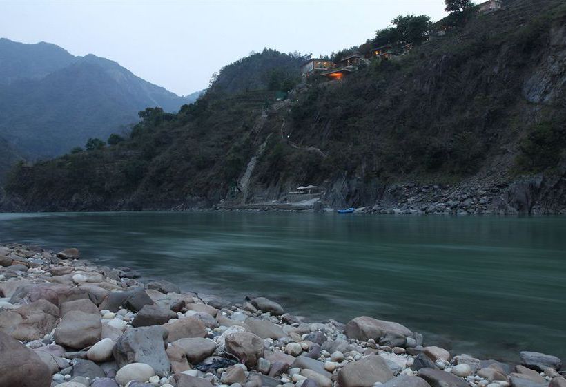 Hotel Raga On The Ganges 12