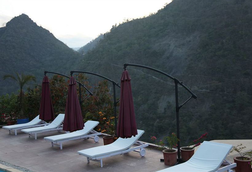 Hotel Raga On The Ganges 13