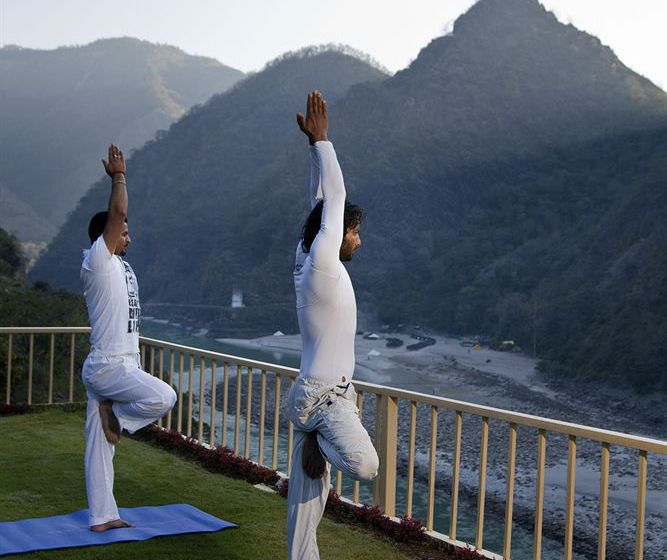 Hotel Raga On The Ganges 16