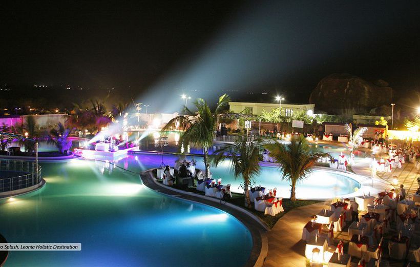 Leo Biz Hotel At Leonia 20