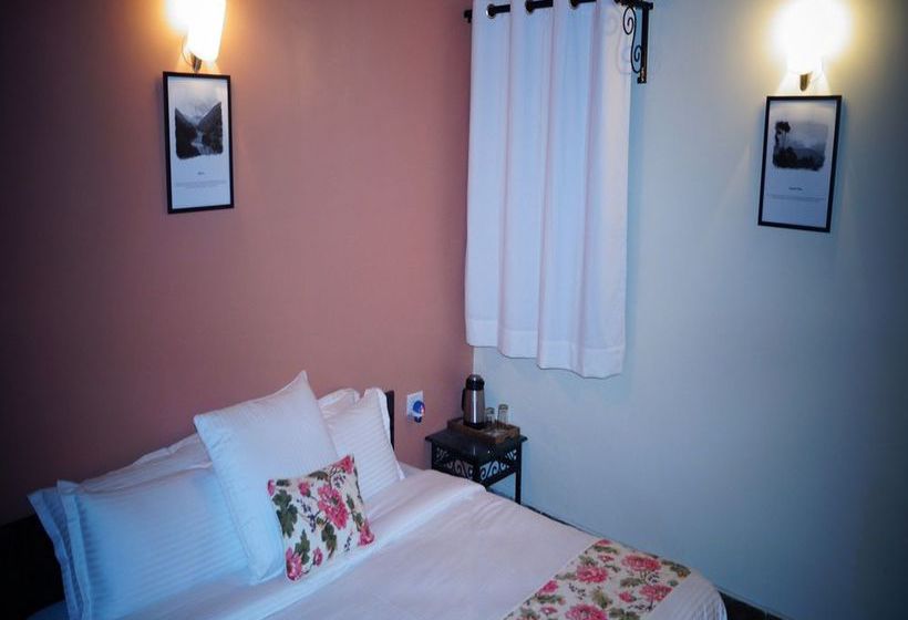 Hotel V Resorts Pauri 12