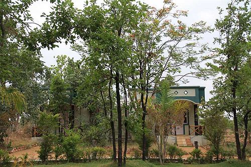 Hotel United 21 Jungle Resort 10