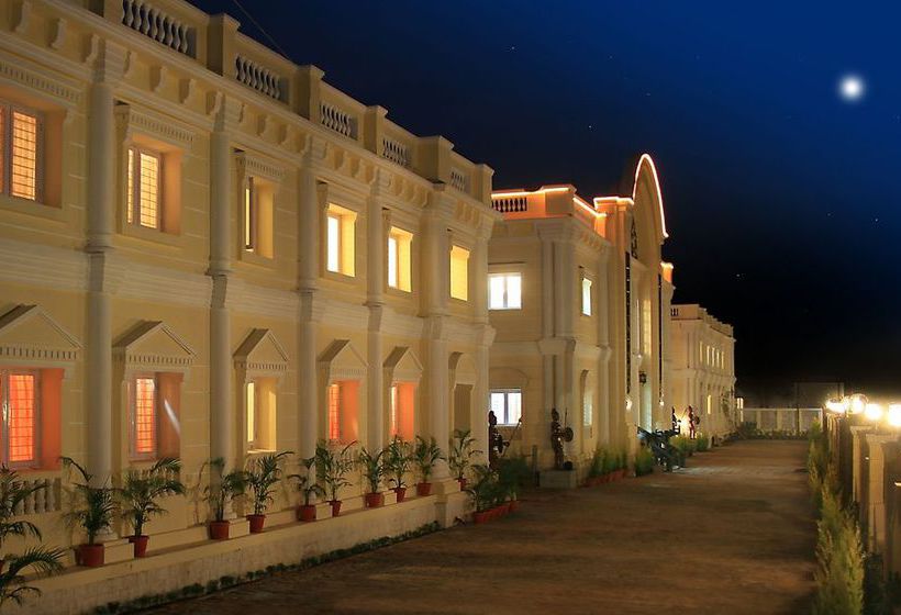 Hotel Kumararraja Palace 5