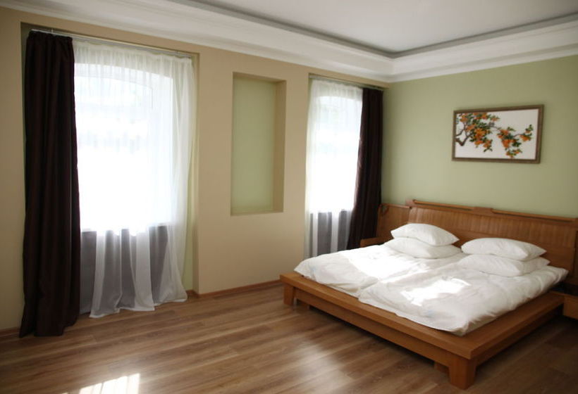 Boutique Hotel Stolica 8