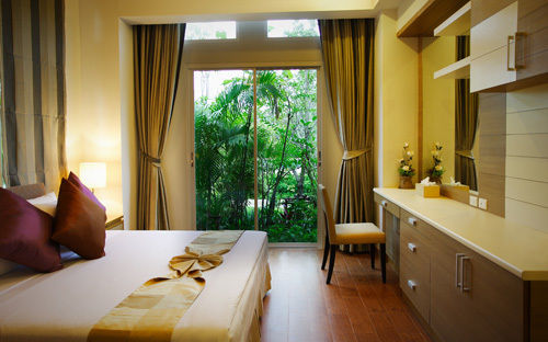 Hotel Tachawan Resort & Restaurant 10