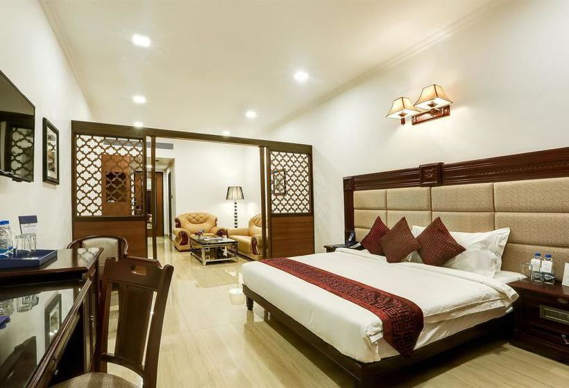 Hotel Golden Tulip Vasai 10