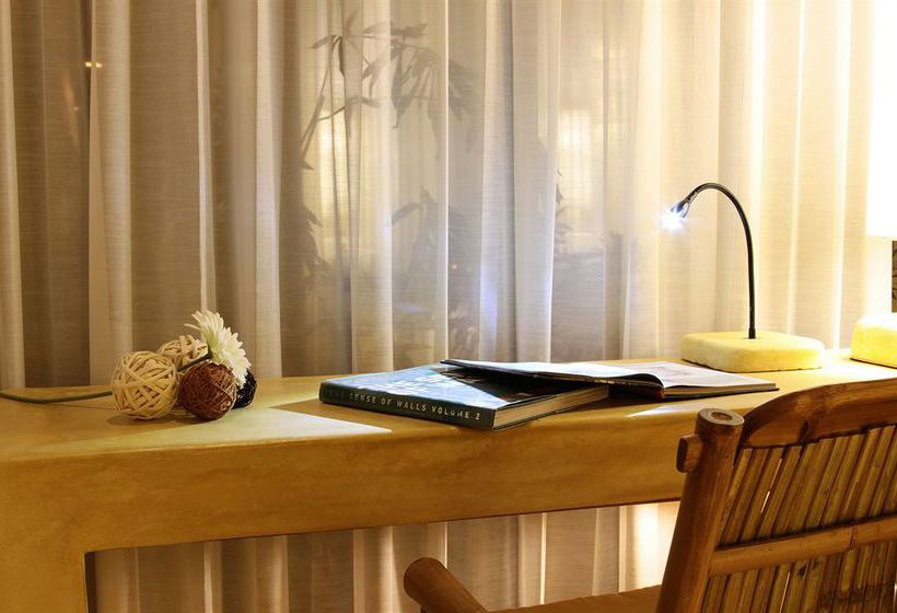 Resort High Season 5