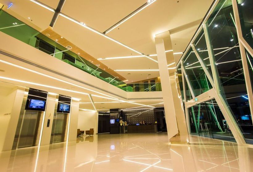 Crystal Hotel Hat Yai 1