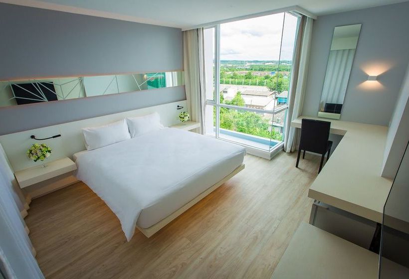 Crystal Hotel Hat Yai 20