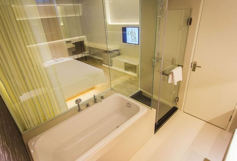 Crystal Hotel Hat Yai 8