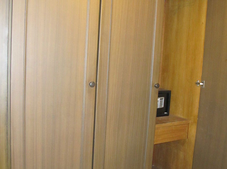 Hotel Modern Place 18