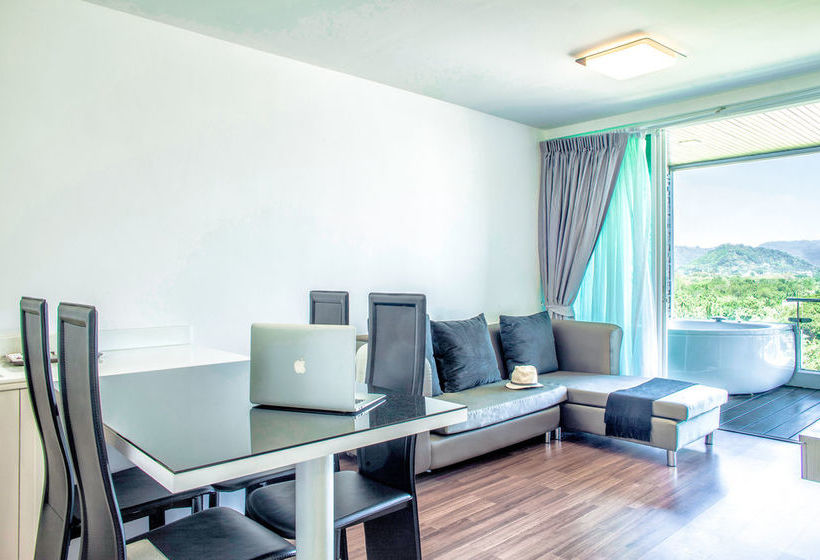 The Wide Condotel - Phuket 18